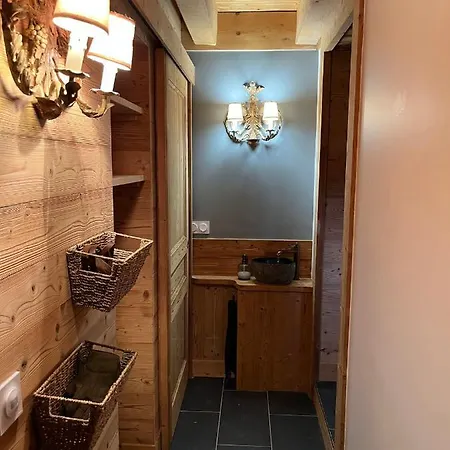 Confort Au Pied Des Pistes, 10 Personnes, 5 - Ch12 Chalet *